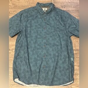 Vissla Men’s Large Cotton Button Down Shirt